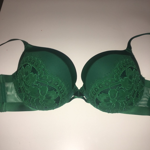 EMERALD GREEN VICTORIAS SECRET SEXY BRA GIGI HADAD - Picture 5 of 12